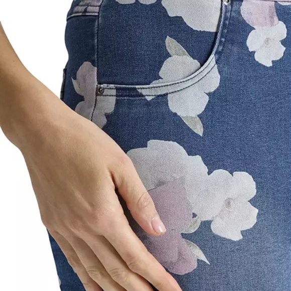 new HUE Women's Denim-look Blue Floral High-Rise Skimmer Leggings - Size Medium - Picture 3 of 10